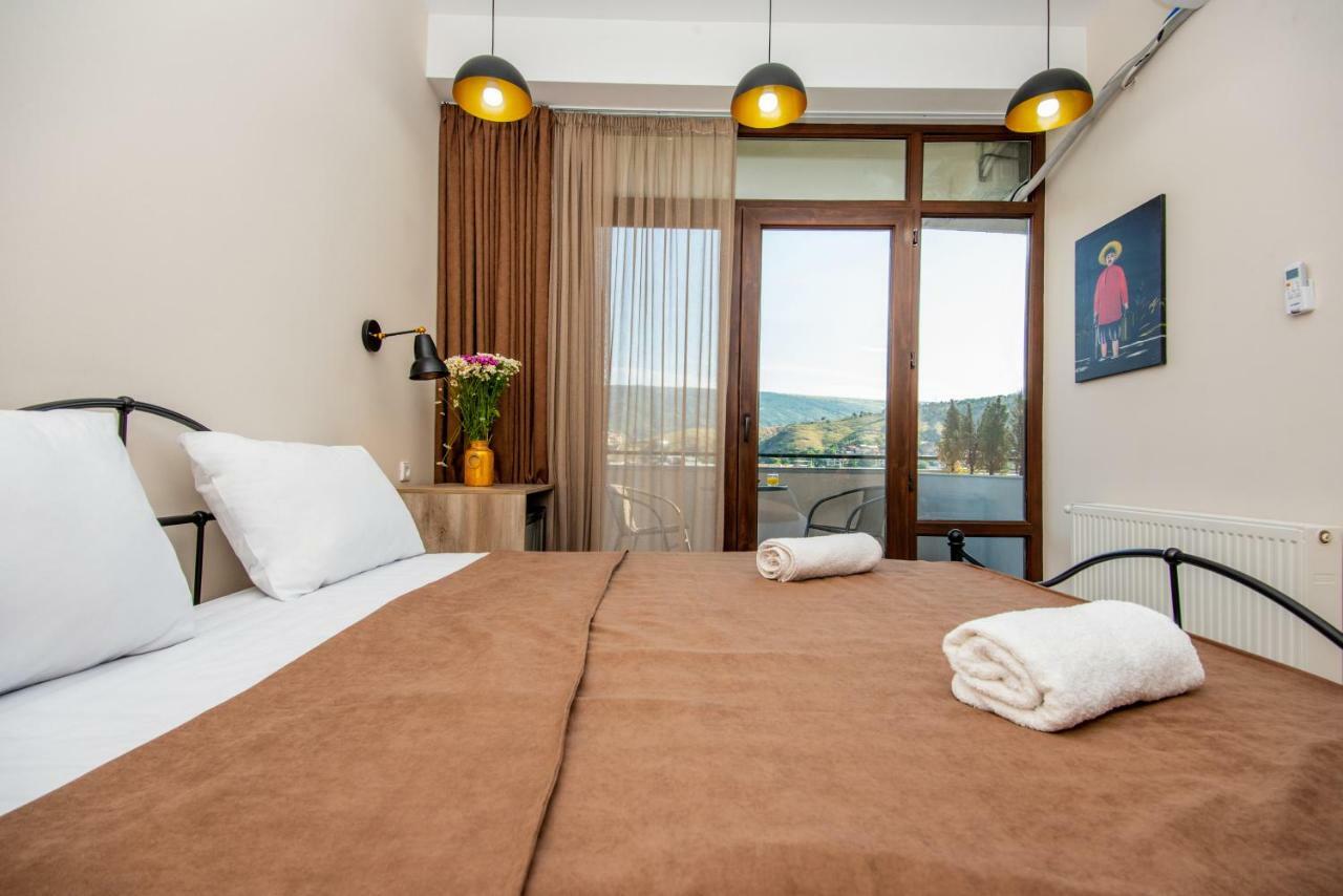 Tonusi Luxe Hotel In The Historic City Center Tbilisi Exteriör bild