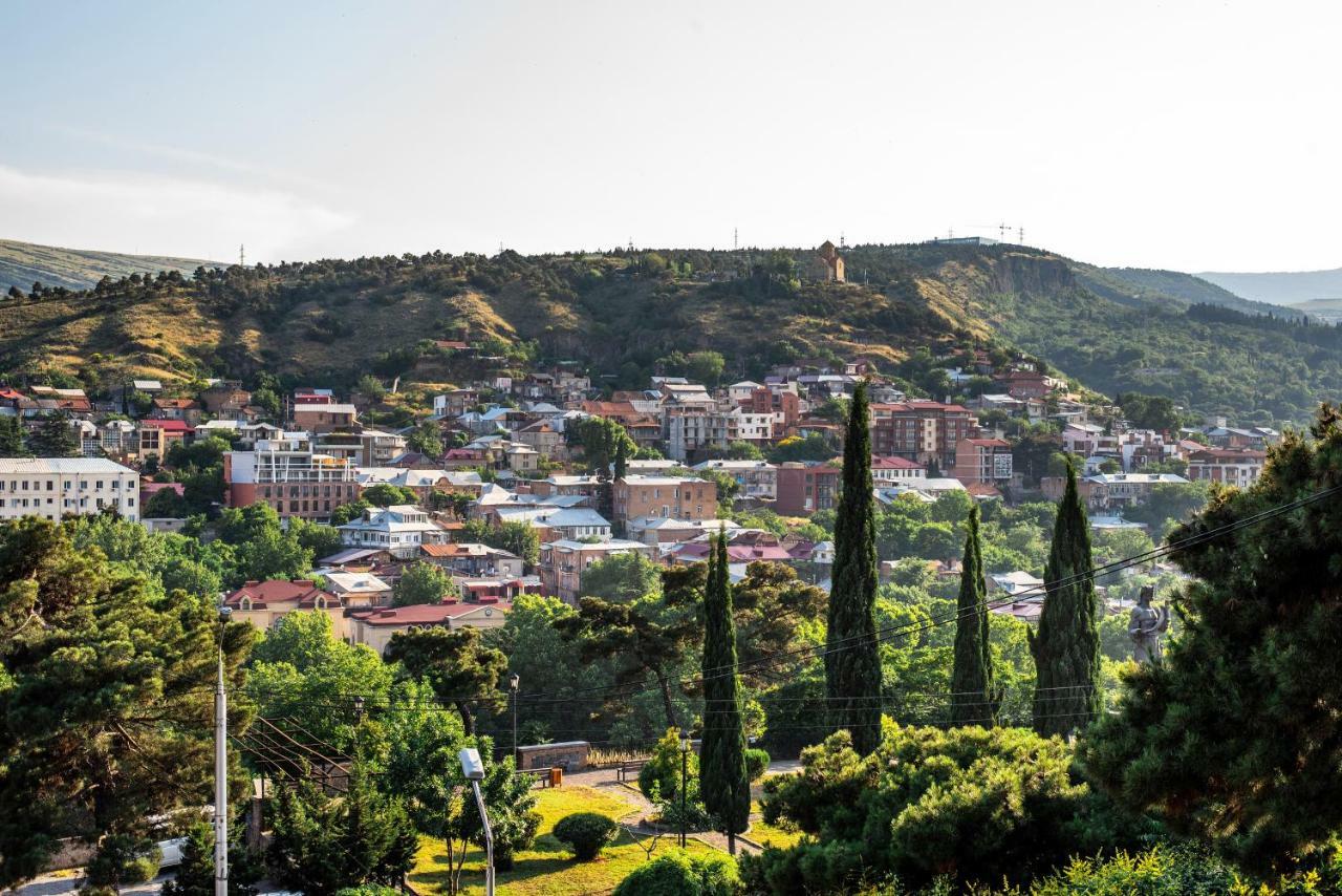 Tonusi Luxe Hotel In The Historic City Center Tbilisi Exteriör bild